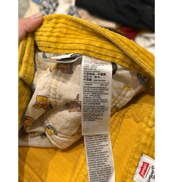 Джинсы • Levi's • Горчичный