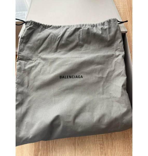 Сумка • Balenciaga • Черный