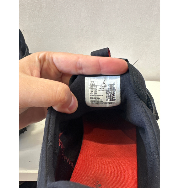 Кроссовки • Nike • Тёмно-серый