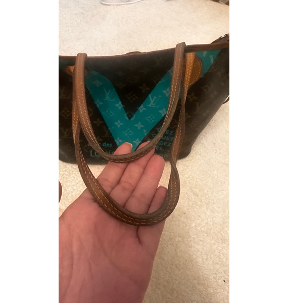 Сумка • Louis Vuitton • Коричневый