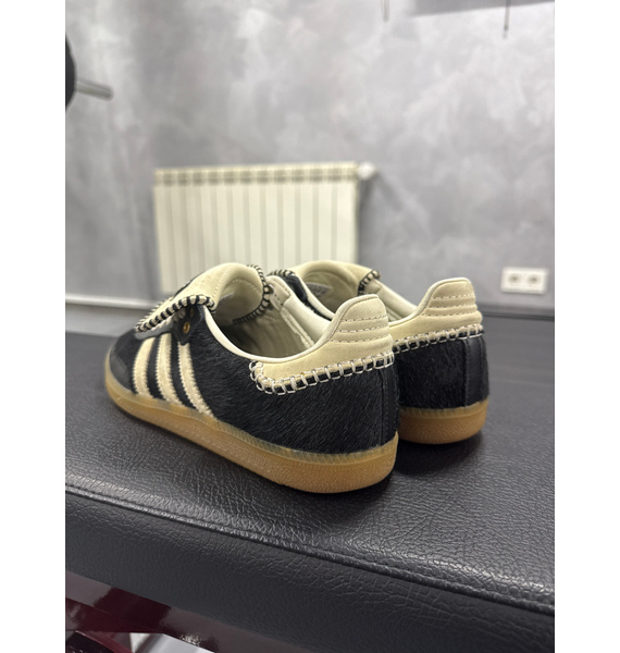 Кроссовки • adidas Originals • Другое