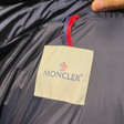 Пуховик • Moncler • Черный