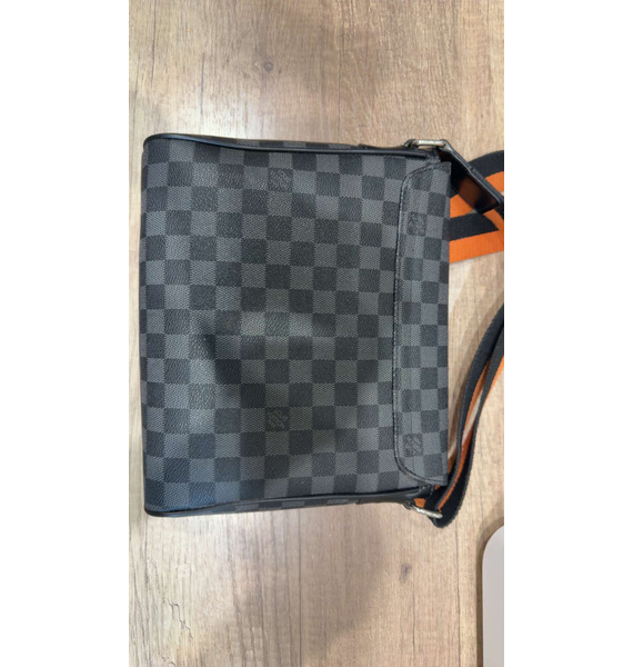 Сумка • Louis Vuitton • Серый