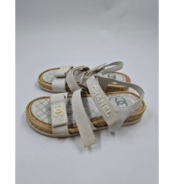 Сандалии • Chanel • Белый