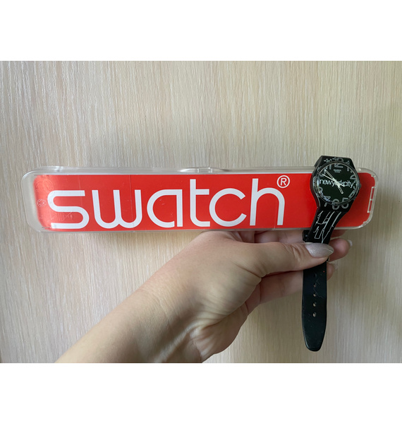 Часы • Swatch • Черный