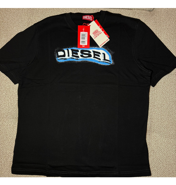 Футболка • Diesel • Черный