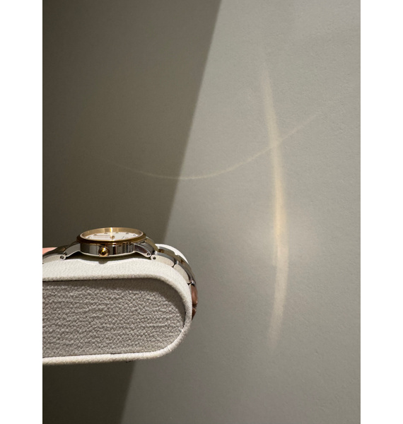 Часы • Daniel Wellington • Золотой