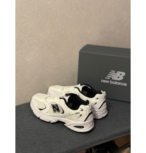 Кроссовки • New Balance • Черный