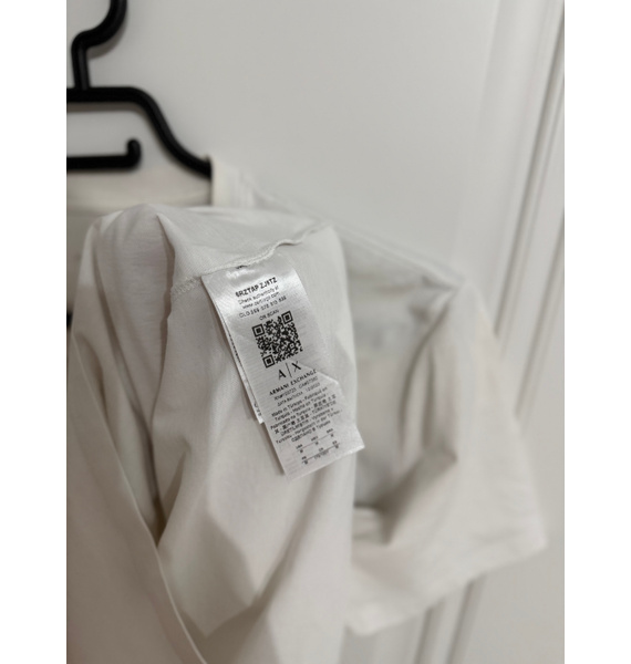 Футболка • Armani Exchange • Белый