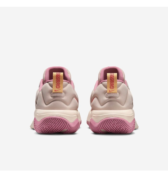 Кроссовки • Nike • Бежевый