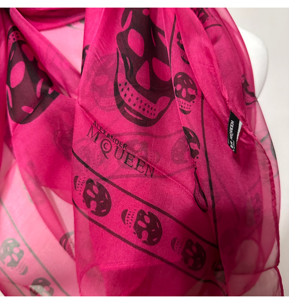 Шаль • Alexander McQueen • Розовый