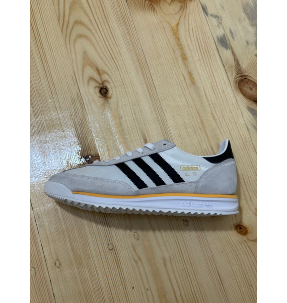 Кроссовки • adidas • Белый