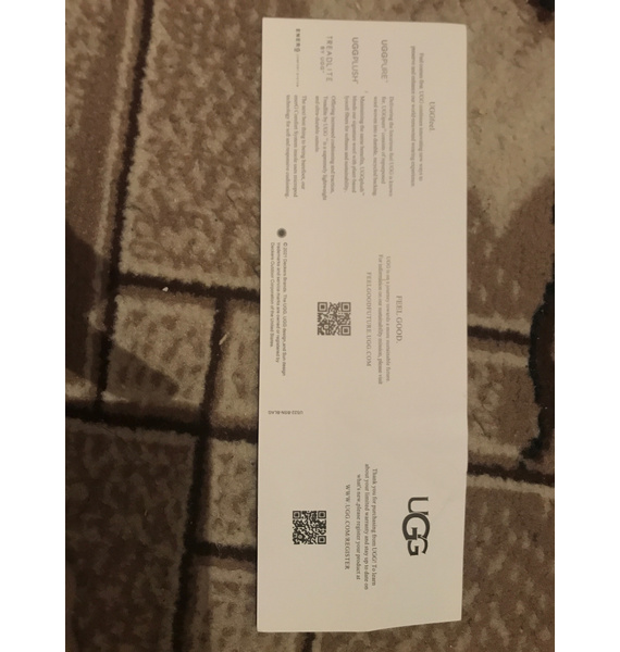 Ботинки • UGG • Бежевый