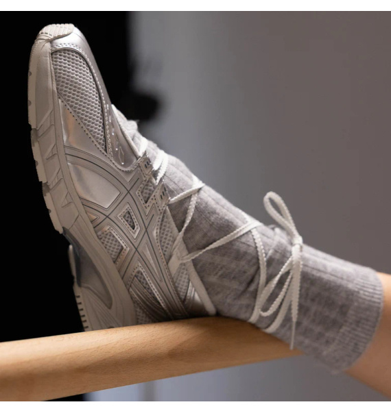 Кроссовки • ASICS • Белый