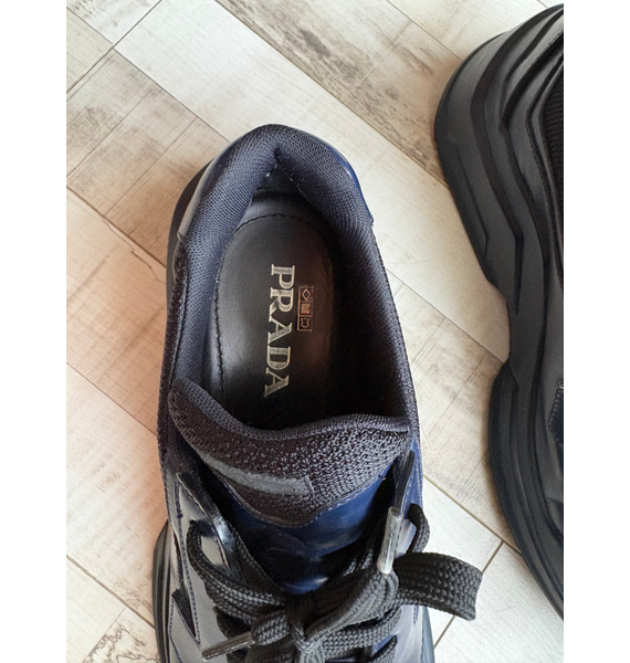 Кроссовки • Prada • Темно-синий
