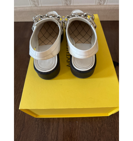 Лоферы • Louis Vuitton • Белый