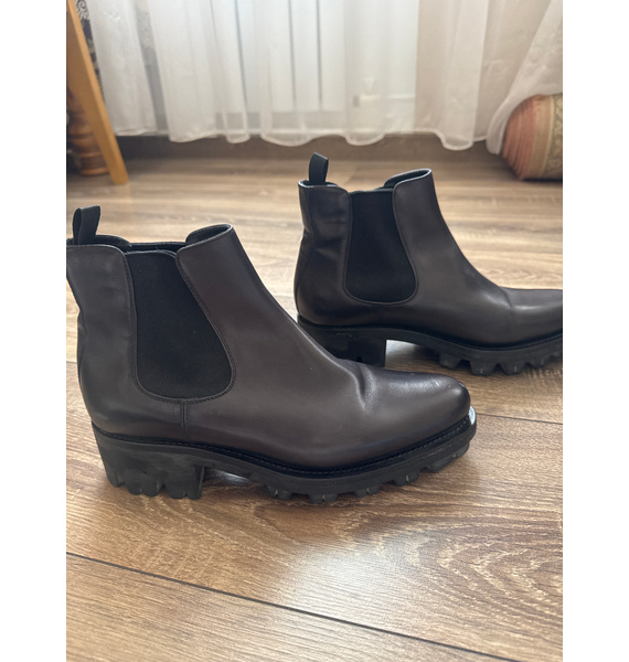 Ботинки • Prada • Другое