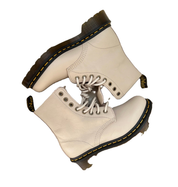 Ботинки • Dr. Martens • Бежевый