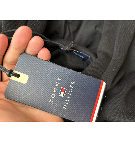 Худи • Tommy Hilfiger • Черный