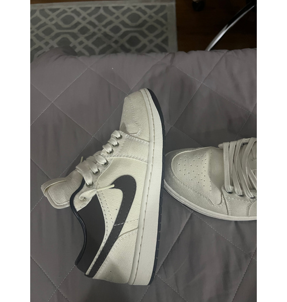 Кроссовки • Jordan • Белый