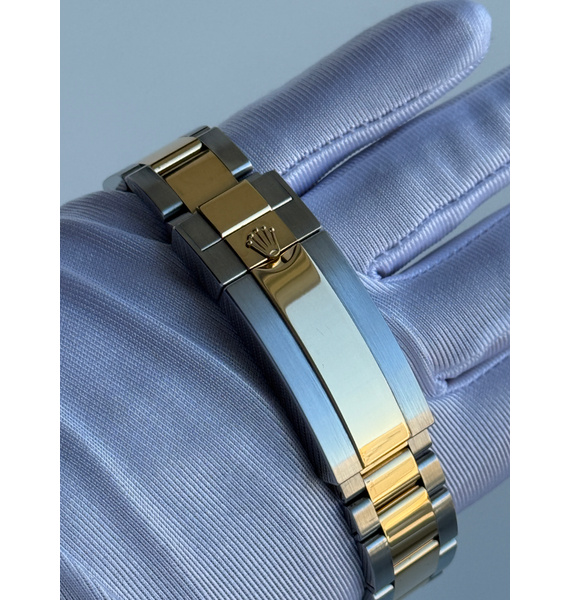 Часы • Rolex • Золотой