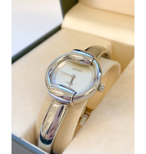 Часы • Gucci • Серебряный