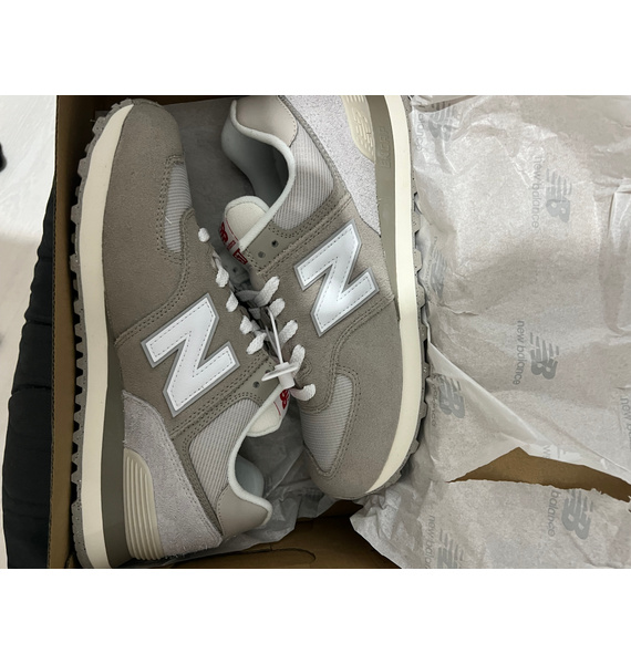 Кроссовки • New Balance • Бежевый