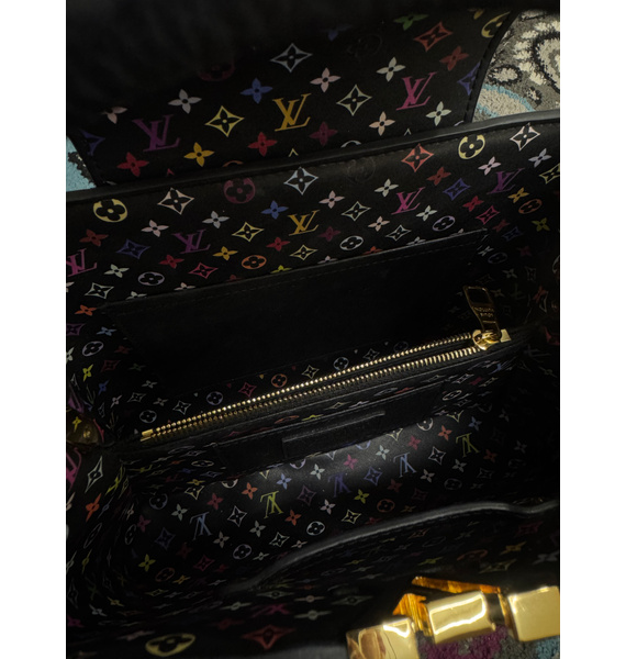 Сумка • Louis Vuitton • Черный
