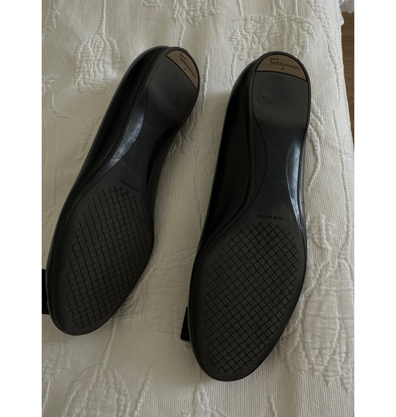 Балетки • Ferragamo • Черный