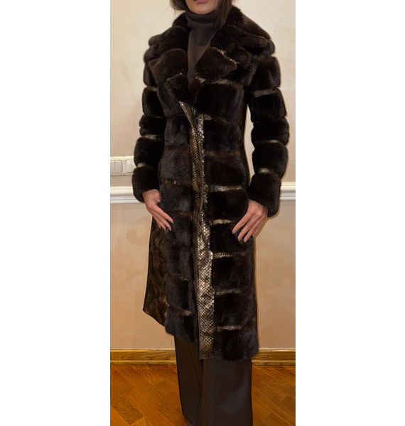 Шуба • JULIEN MACDONALD • Коричневый