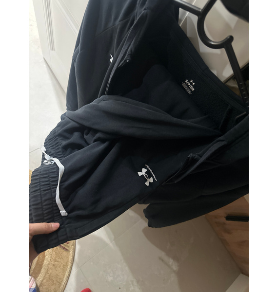 Спортивный костюм • Under Armour • Черный