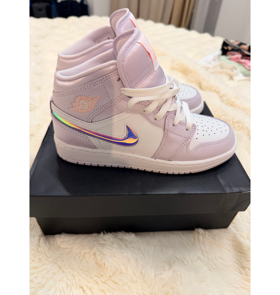 Кроссовки • Jordan • Белый