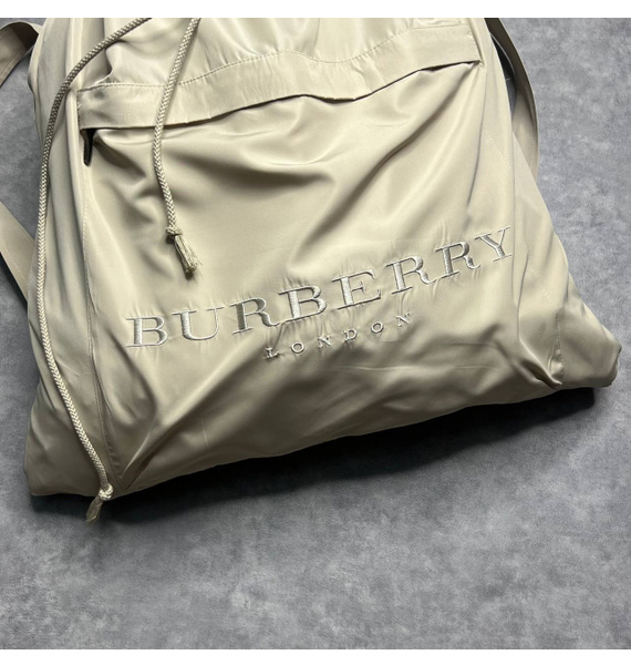 Куртка • Burberry • Бежевый