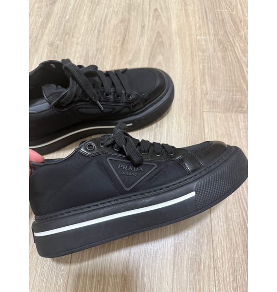 Кеды • Prada • Черный