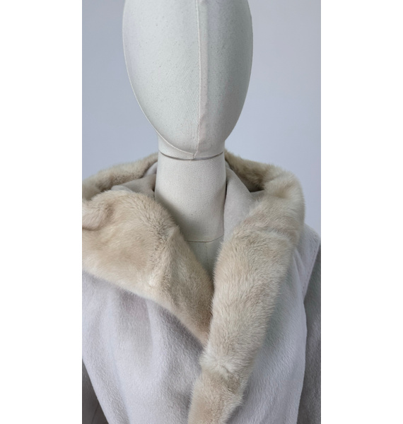 Пальто • Max Mara • Молочный