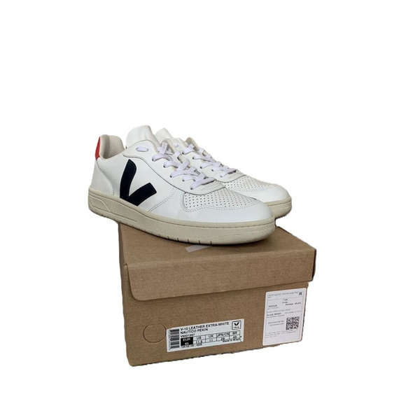 Кроссовки • VEJA • Белый