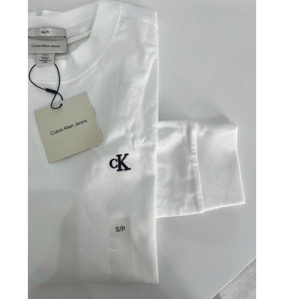 Лонгслив • Calvin Klein Jeans • Белый