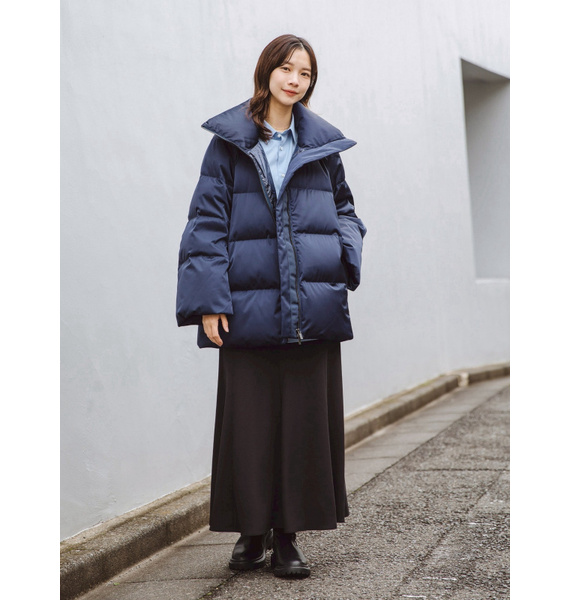 Куртка • UNIQLO • Темно-синий