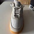 Кроссовки • Nike • Бежевый