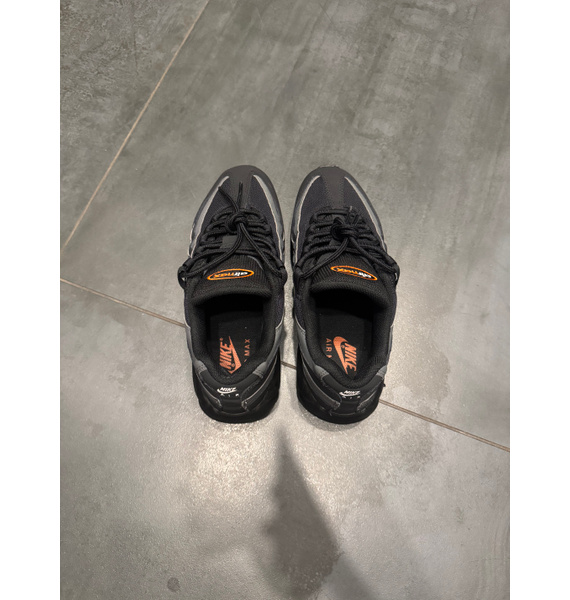 Кроссовки • Nike • Черный