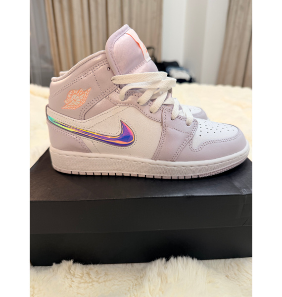 Кроссовки • Jordan • Белый