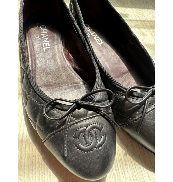 Балетки • Chanel • Черный