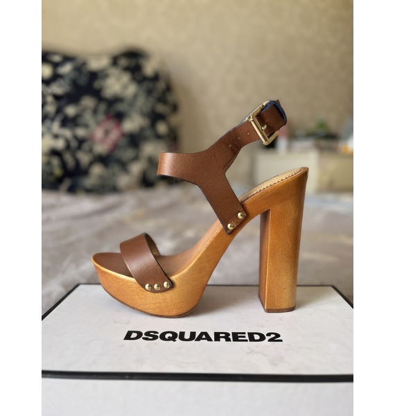 Босоножки • Dsquared2 • Коричневый