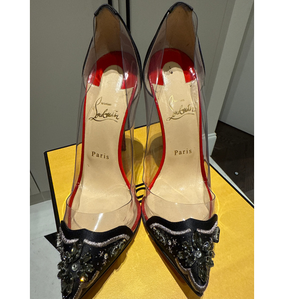 Туфли • Christian Louboutin • Черный