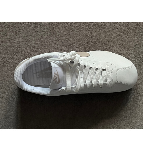Кроссовки • Nike • Белый