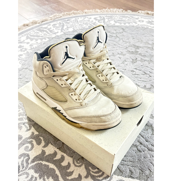 Кроссовки • Jordan • Белый