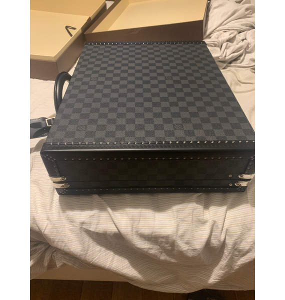 Портфель • Louis Vuitton • Черный