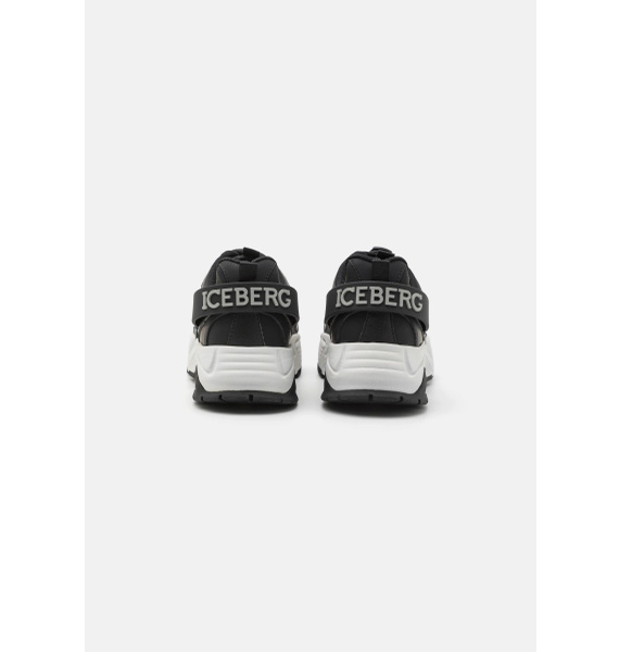 Кроссовки • Iceberg • Черный
