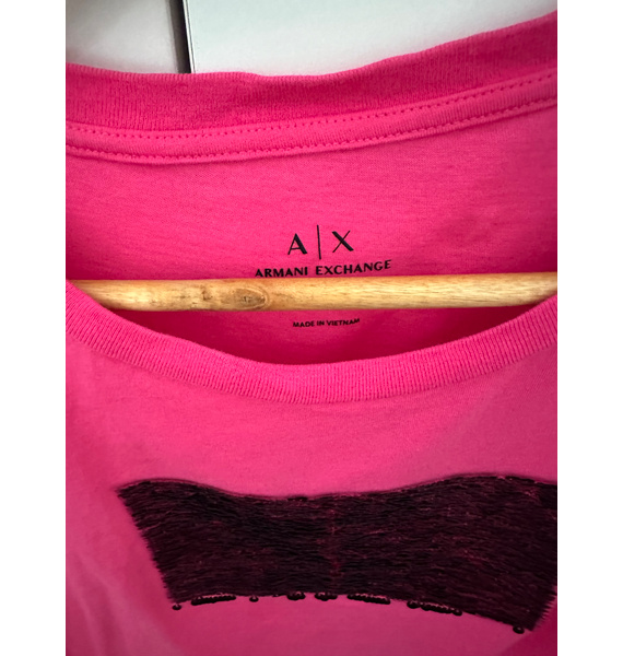 Футболка • Armani Exchange • Розовый