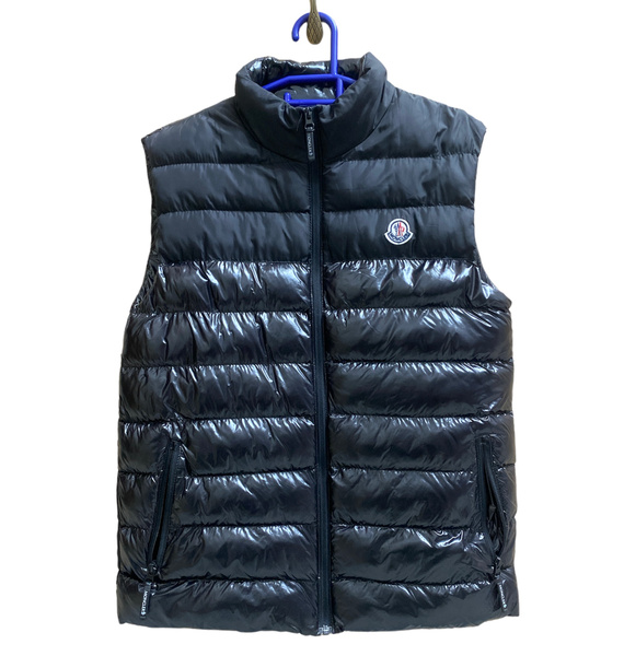 Жилет • Moncler • Черный